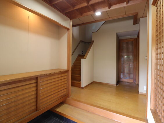 玄関