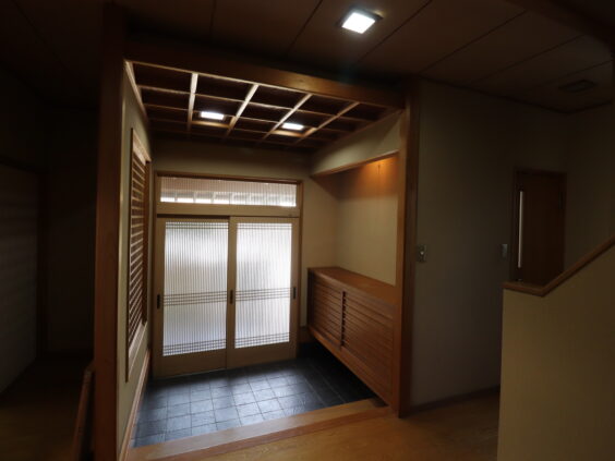 玄関
