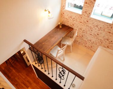 新感覚の居住型モデルハウス公開中