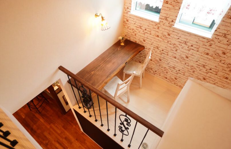 新感覚の居住型モデルハウス公開中