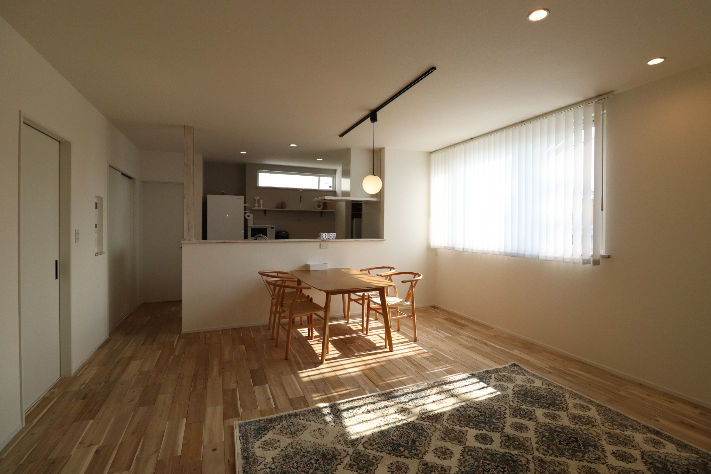 シンプルホワイトハウス　美容室tete a teten・施工写真